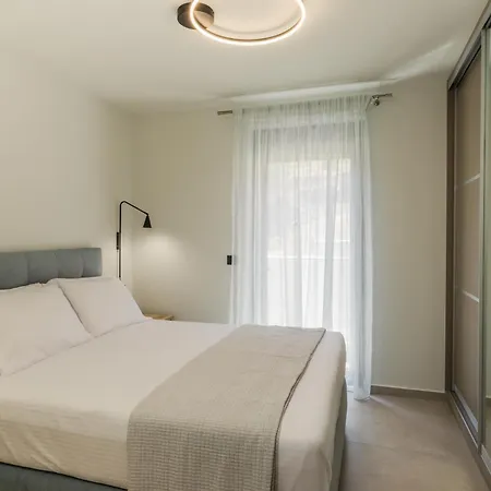 Notarikada 公寓 阿尔戈斯托利翁