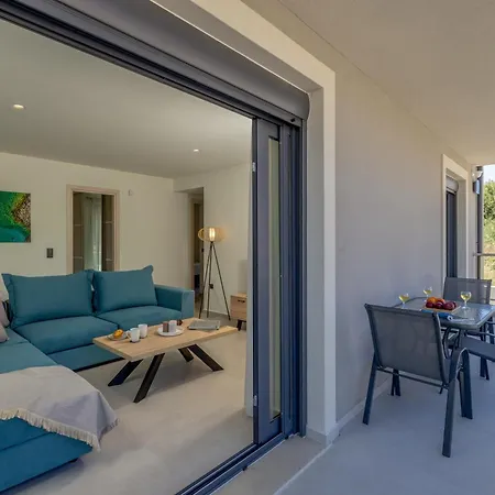 Notarikada 公寓 阿尔戈斯托利翁